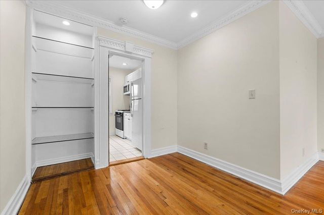 87-18 Marengo Street 2B, Hollis, NY 11423