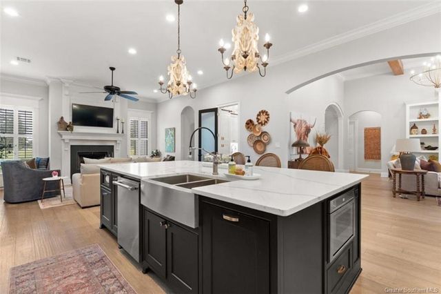 1750 Sutherland Road, Lake Charles, LA 70611