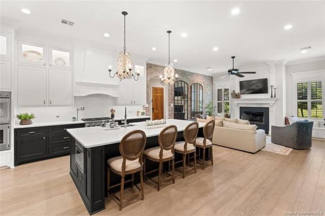 1750 Sutherland Road, Lake Charles, LA 70611