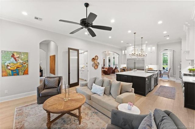 1750 Sutherland Road, Lake Charles, LA 70611