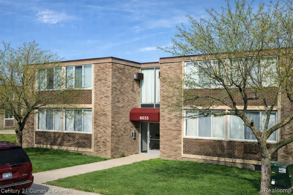 6035 Southfield Road 12, Detroit, MI 48228