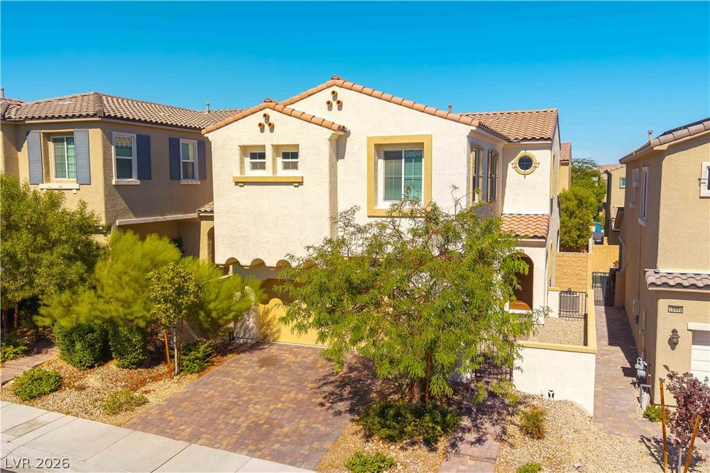 10474 Skye Night Avenue, Las Vegas, NV 89166 — photo 2