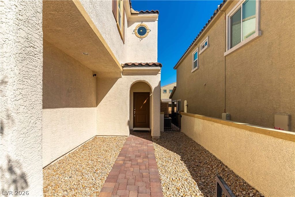 10474 Skye Night Avenue, Las Vegas, NV 89166 — photo 3