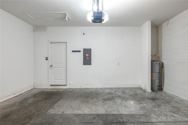 1056 NAES LANE, Lake Wales, FL 33853