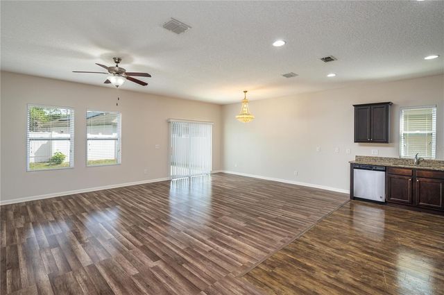 1056 NAES LANE, Lake Wales, FL 33853