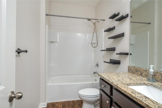 1056 NAES LANE, Lake Wales, FL 33853