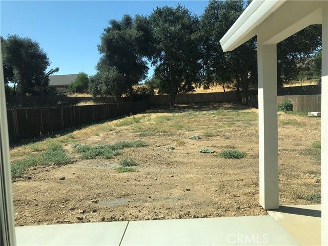 1455 Acacia Street, Red Bluff, CA 96080