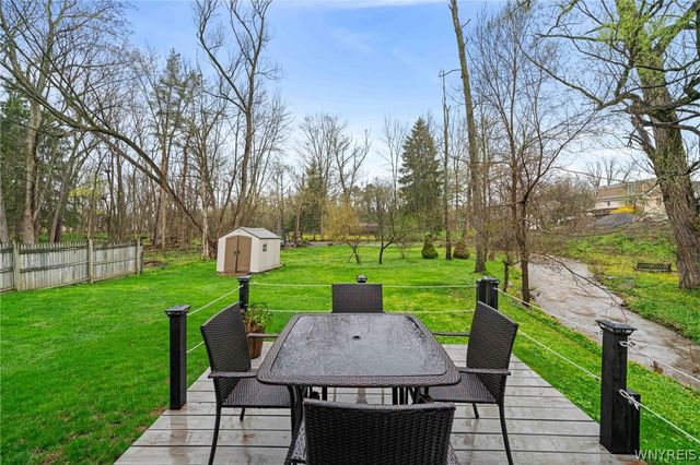 342 Allendale Road, West Seneca, NY 14224