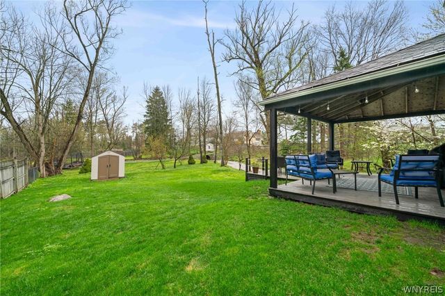 342 Allendale Road, West Seneca, NY 14224