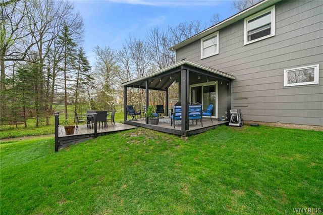 342 Allendale Road, West Seneca, NY 14224