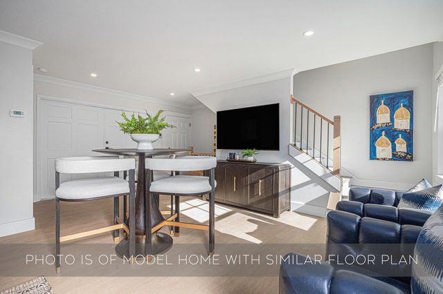 711 N Saint Peter Avenue, South Bend, IN 46617