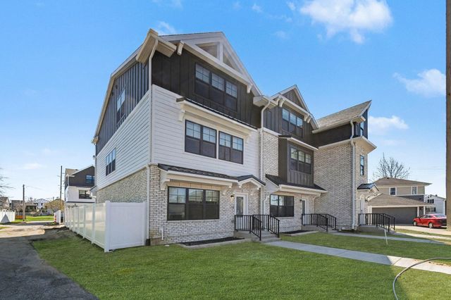 711 N Saint Peter Avenue, South Bend, IN 46617