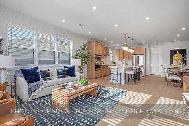 711 N Saint Peter Avenue, South Bend, IN 46617