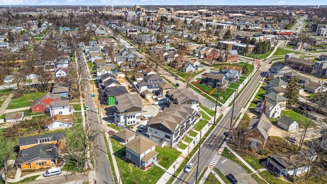 711 N Saint Peter Avenue, South Bend, IN 46617