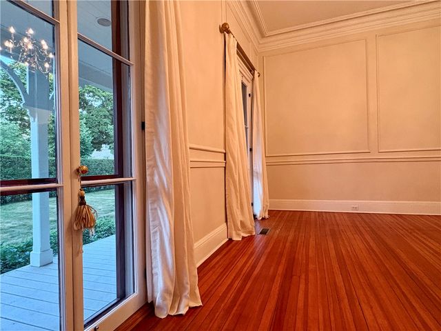 20 Greenough Place 1A, Newport, RI 02840