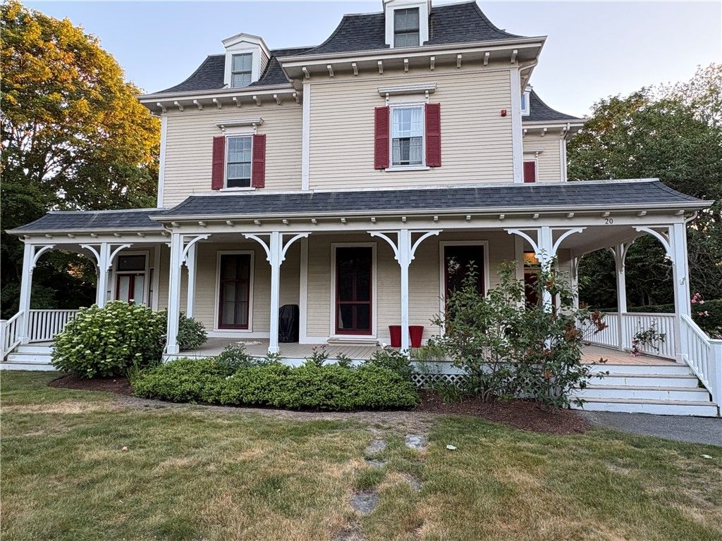 20 Greenough Place 1A, Newport, RI 02840
