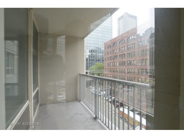345 N LaSalle Street 407, Chicago, IL 60654