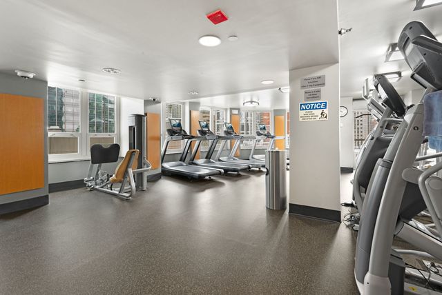 345 N LaSalle Street 407, Chicago, IL 60654