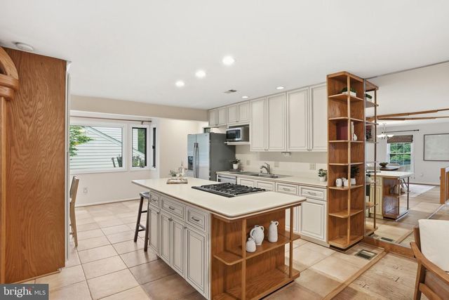 9614 PERCUSSION WAY, Vienna, VA 22182