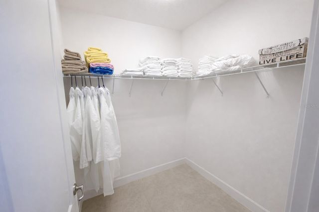 4084 OAKTREE DRIVE, Davenport, FL 33837