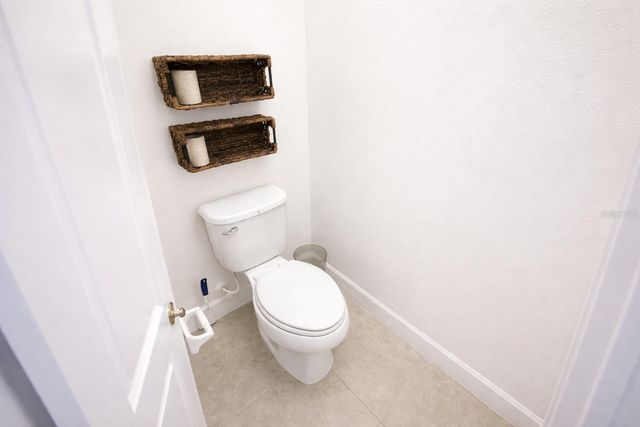 4084 OAKTREE DRIVE, Davenport, FL 33837