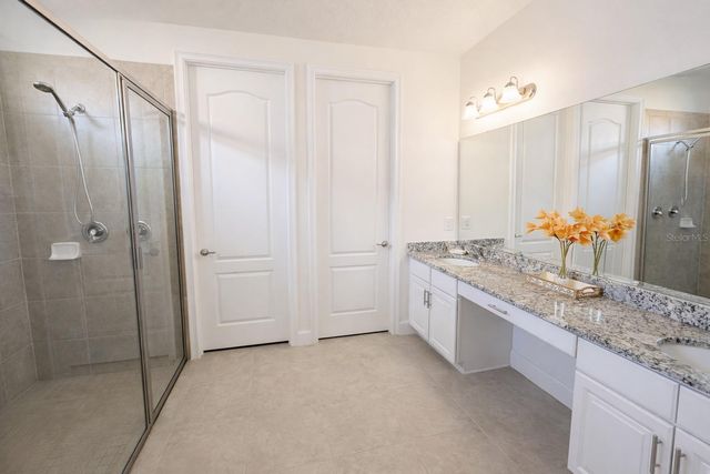 4084 OAKTREE DRIVE, Davenport, FL 33837