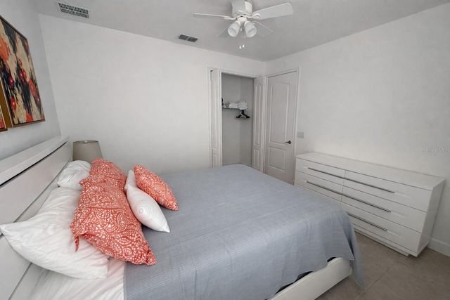 4084 OAKTREE DRIVE, Davenport, FL 33837