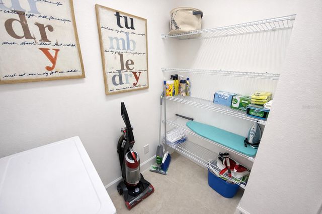 4084 OAKTREE DRIVE, Davenport, FL 33837