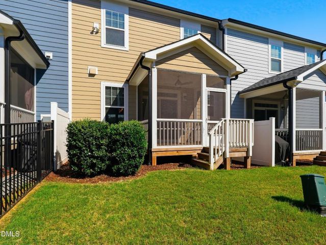 8403 Garnet Rose Lane, Raleigh, NC 27615