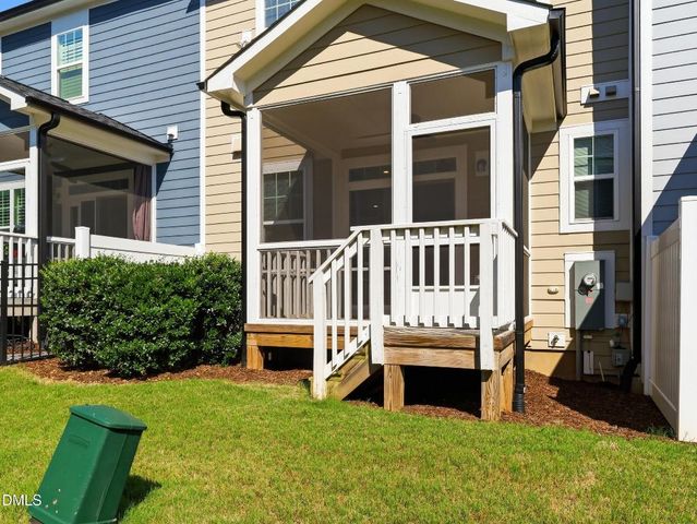 8403 Garnet Rose Lane, Raleigh, NC 27615