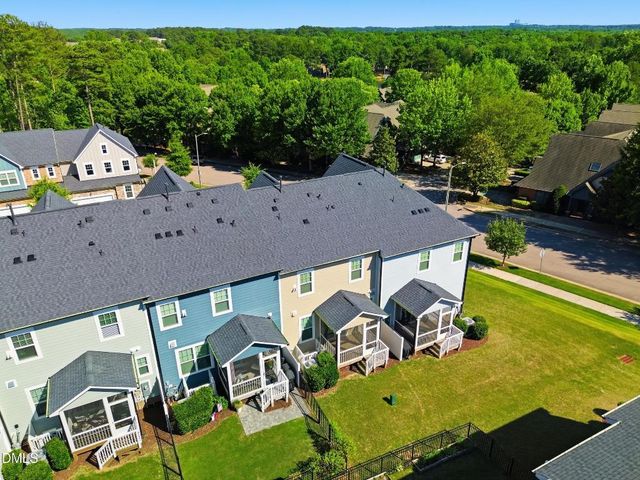 8403 Garnet Rose Lane, Raleigh, NC 27615