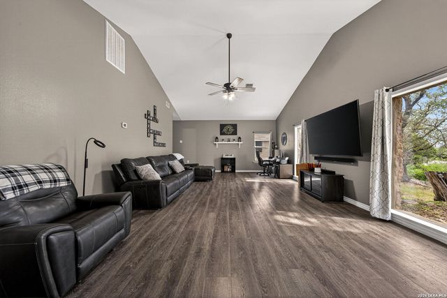 27217 Okent, San Antonio, TX 78260