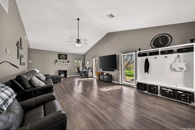 27217 Okent, San Antonio, TX 78260