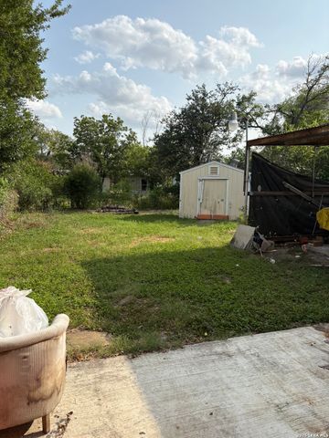 206 IKE ST, San Antonio, TX 78211
