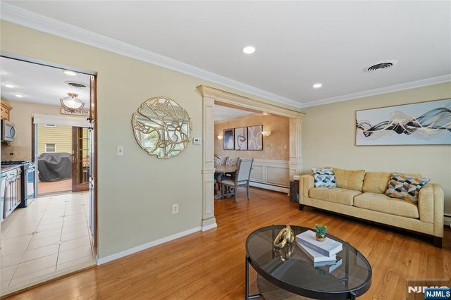 425 Victor Street, Saddle Brook, NJ 07663