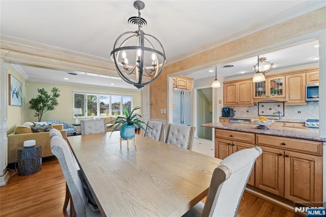 425 Victor Street, Saddle Brook, NJ 07663