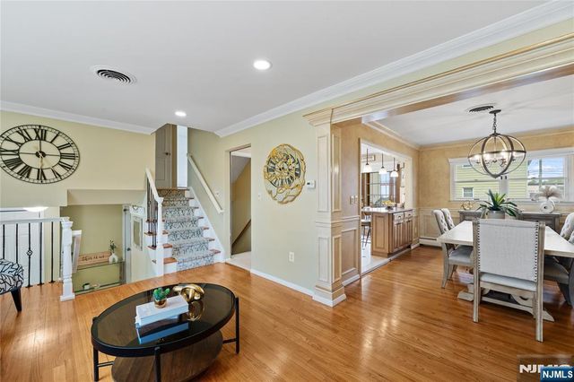 425 Victor Street, Saddle Brook, NJ 07663