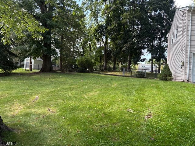 57 Francine Ave, West Caldwell Twp., NJ 07006