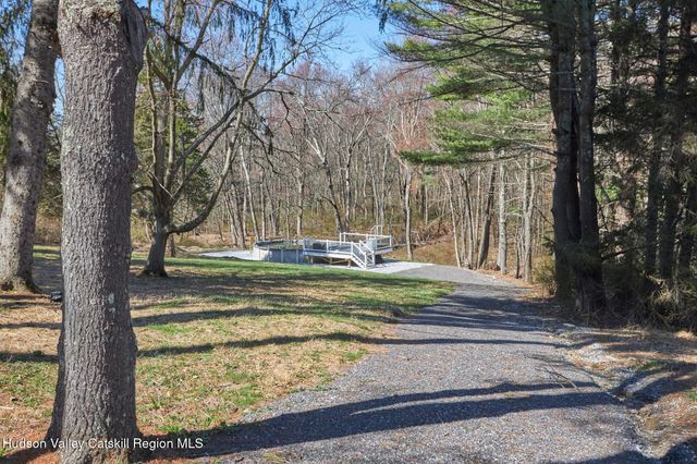 361 Allen Road, Salt Point, NY 12578
