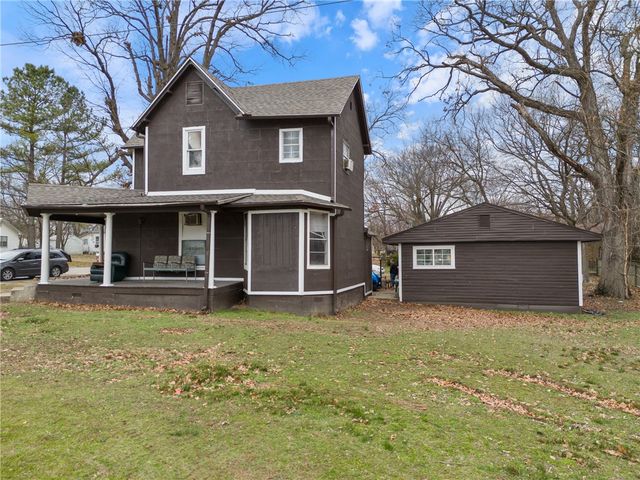 622 Wright Street, Siloam Springs, AR 72761