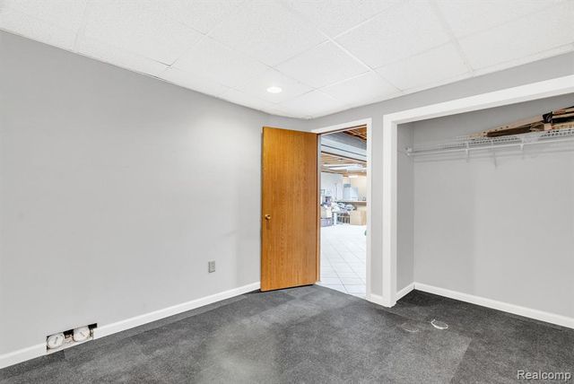 3176 Yorkshire Drive, Port Huron, MI 48060
