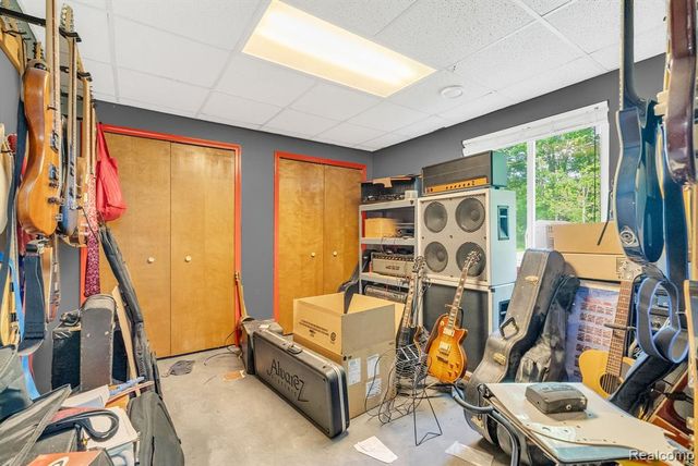 3176 Yorkshire Drive, Port Huron, MI 48060