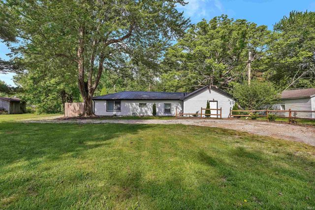 899 Inderrieden Road, Chandler, IN 47610