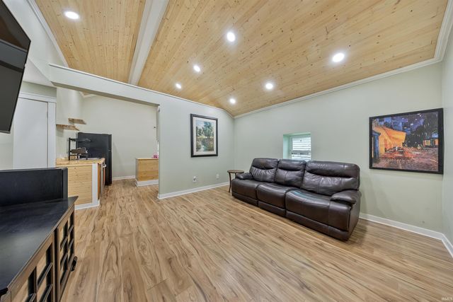 899 Inderrieden Road, Chandler, IN 47610