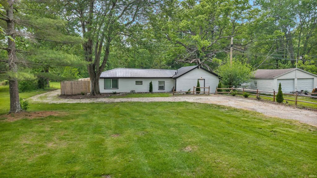 899 Inderrieden Road, Chandler, IN 47610