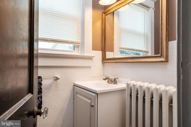 104 WALNUT ST, Church Hill, MD 21623