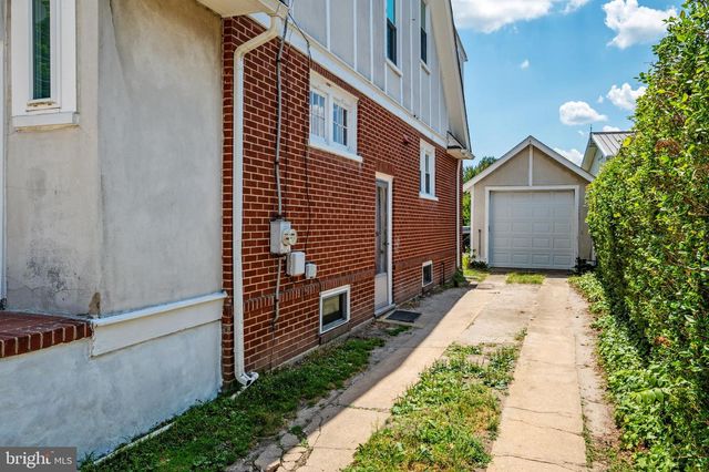104 WALNUT ST, Church Hill, MD 21623