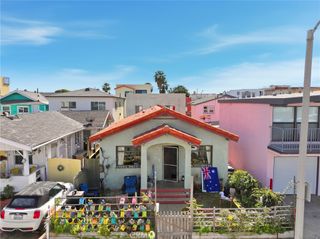 50 10th Street, Hermosa Beach, CA 90254
