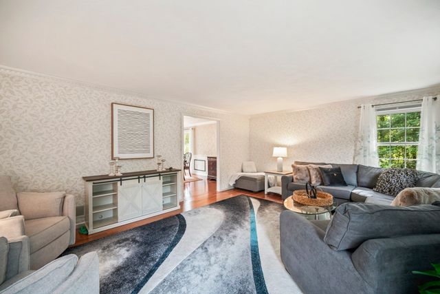 178 Littlefield Lane, Marlborough, MA 01752