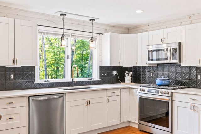 178 Littlefield Lane, Marlborough, MA 01752